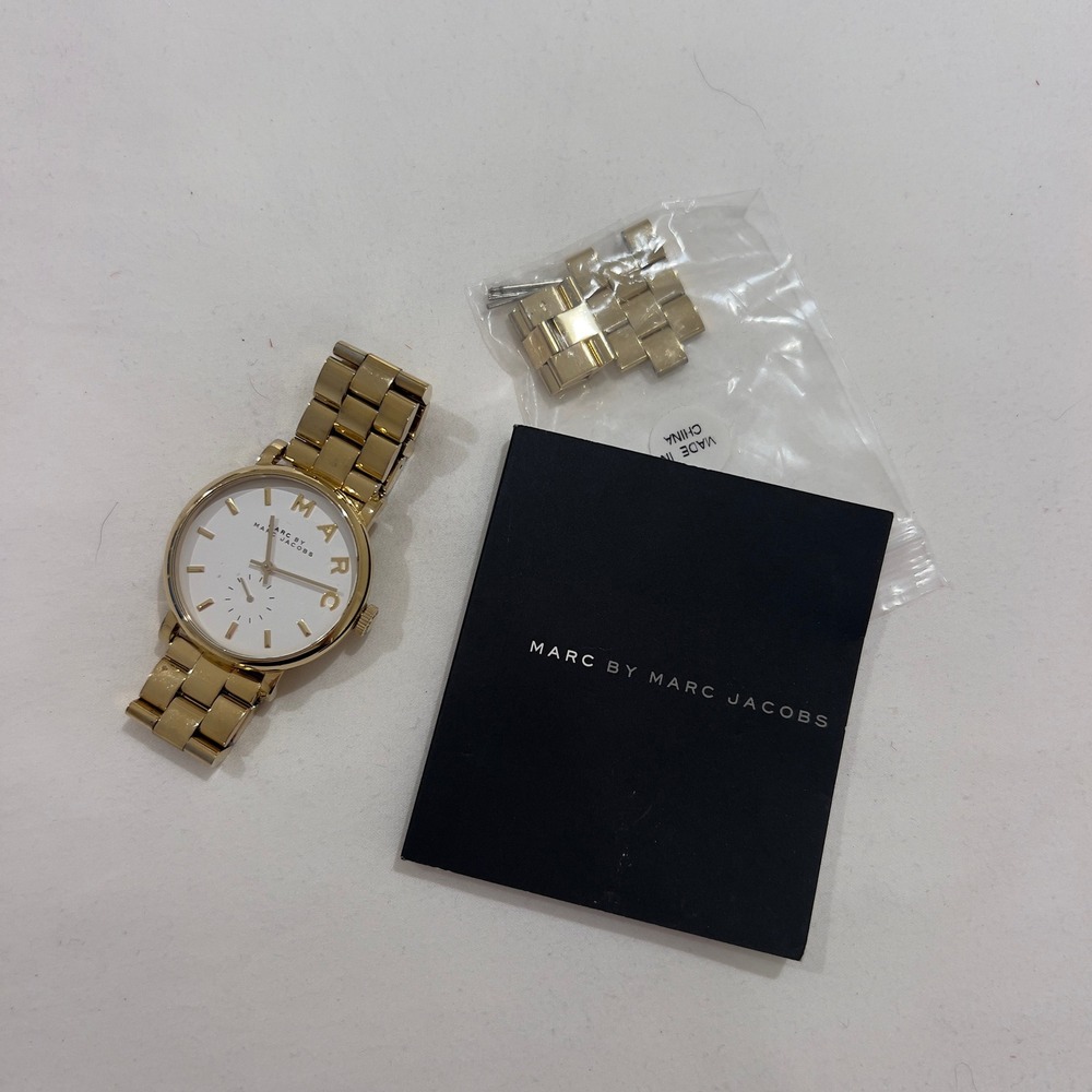 Marc by Marc Jacobs Baker Gold Tone White Dial Watch MBM3243 with Extra Links